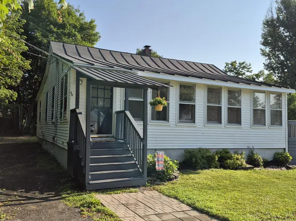 39 Sawyer Street, Waterville, ME 04901
