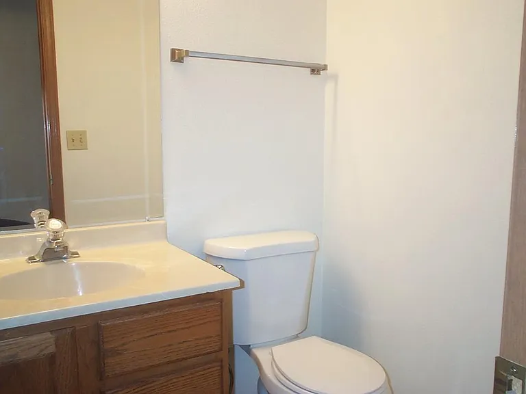 1832 Bright View Dr — Photo 4