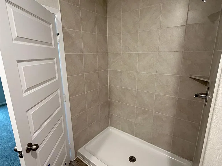 2615 Deren Ln — Photo 19