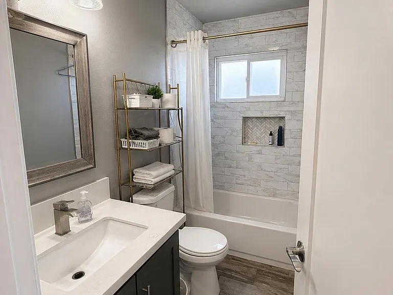 365 Los Reyes Dr — Photo 8