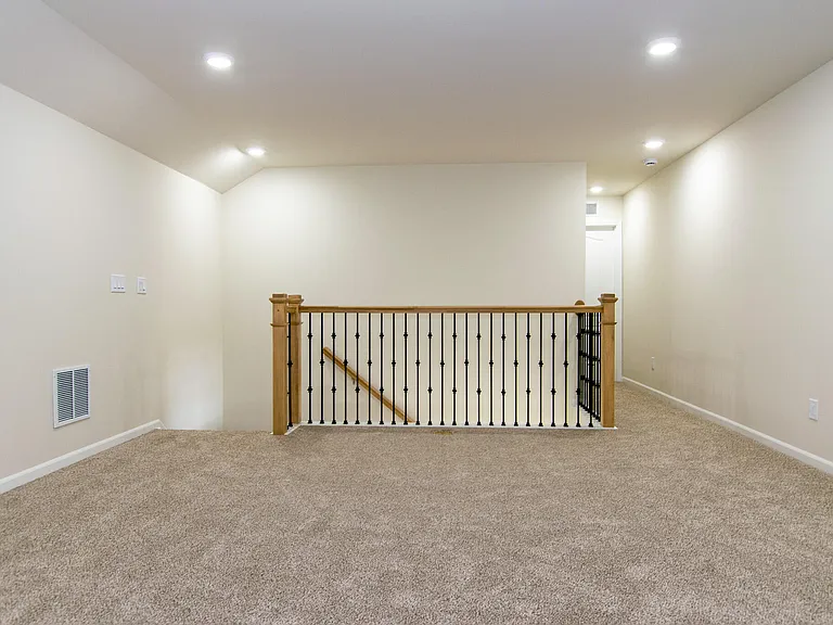 723 W Spaniel Dr — Photo 30