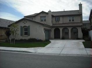 913 Curlew St, Perris, CA 92571