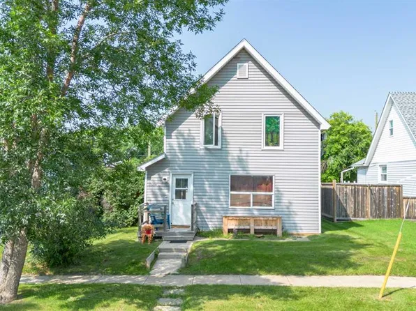 4706 E 48th St, Stettler, AB T0C 2L0