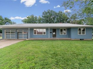 804 SW 19th St, Blue Springs, MO 64015