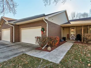 6112 Terrace Dr, Johnston, IA 50131