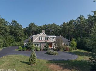 18 Paddock Way, Falmouth, ME 04105