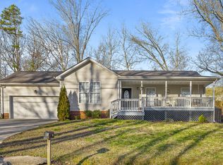 9476 Smith Morgan Rd, Soddy Daisy, TN 37379