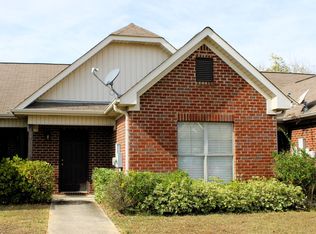 537 Castlebury Ln, Calera, AL 35040