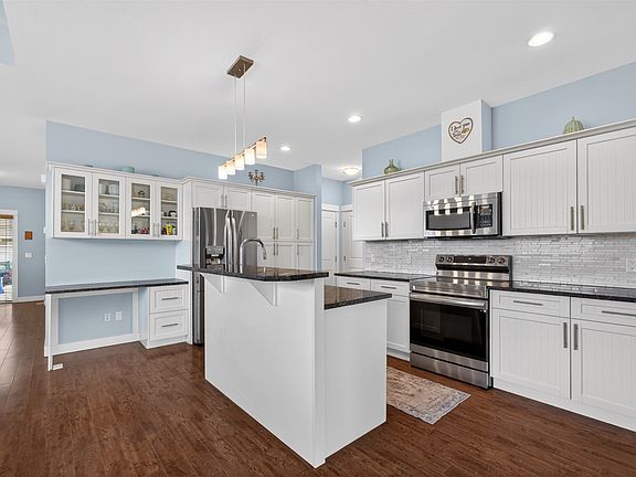 2nd image of 2054 Elkridge Dr