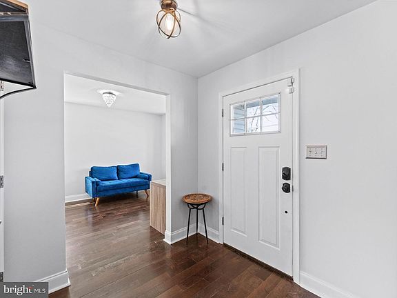 4th image of 812 Grant Ave