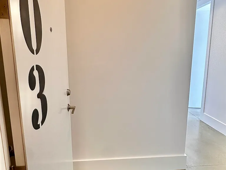 8 Erie St #203 — Photo 2