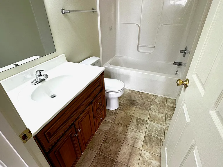 1701 Woodbrooke Dr — Photo 18