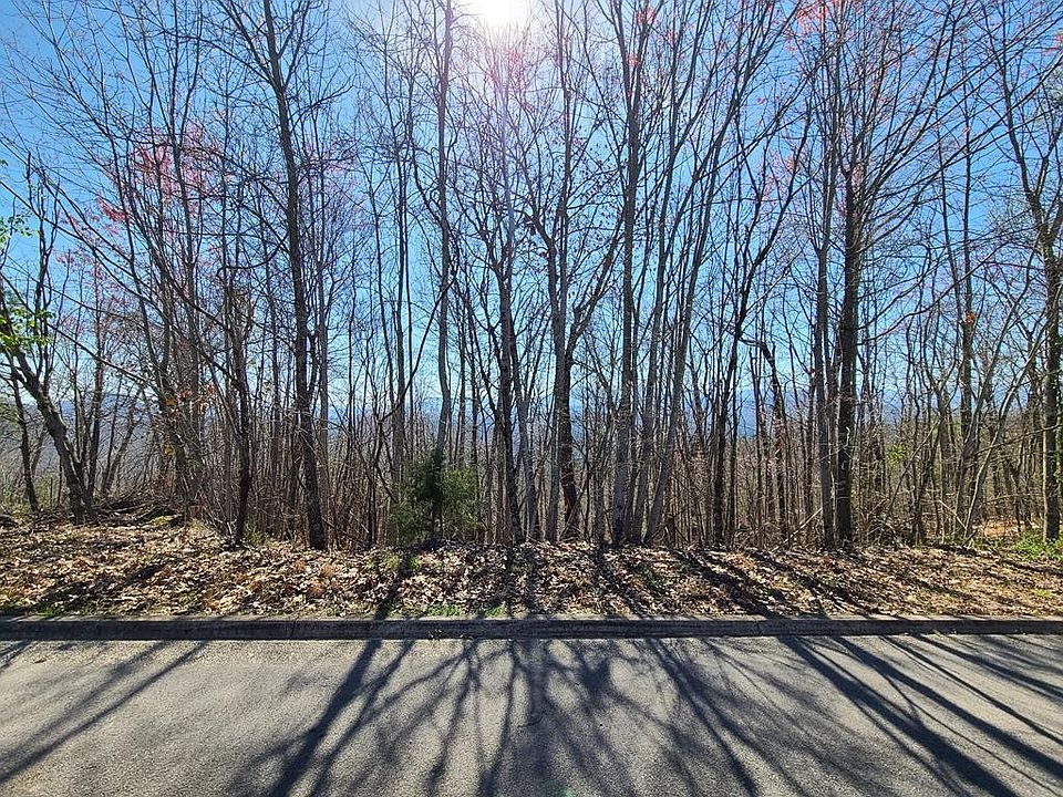 1st image of 8 Shell Mountain Rd