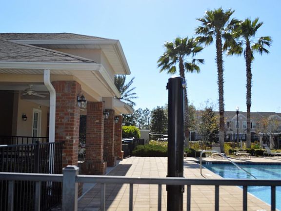 4th image of 8131 Summer Point Ct