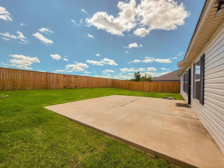 1937 Timber Dale Dr — Photo 42