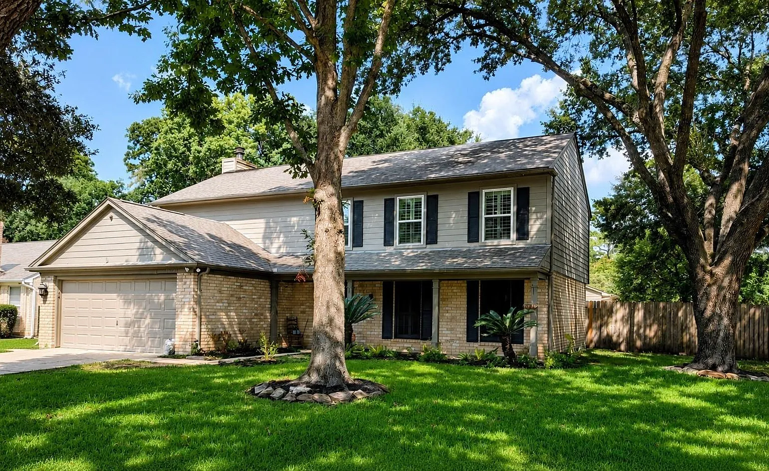 4 bed, 2.5 bath, 2236 sqft, $2,500 — Photo 3