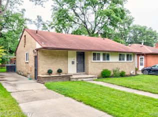 24041 Condon St, Oak Park, MI 48237