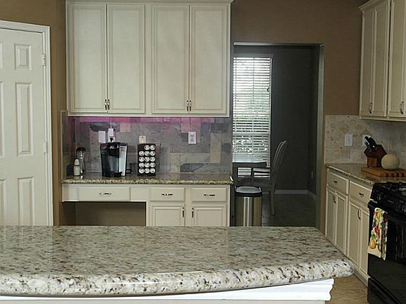 5th image of 3706 W Pine Orchard Dr
