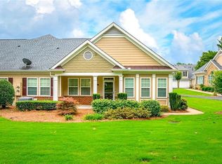2711 Grapevine Cir, Cumming, GA 30041