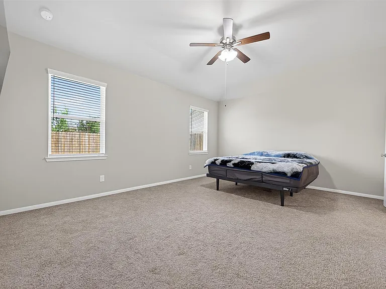 11676 Whirlaway Dr — Photo 30