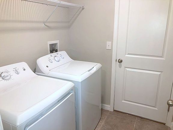 5th image of 10024 Rosemary Leaf Ln