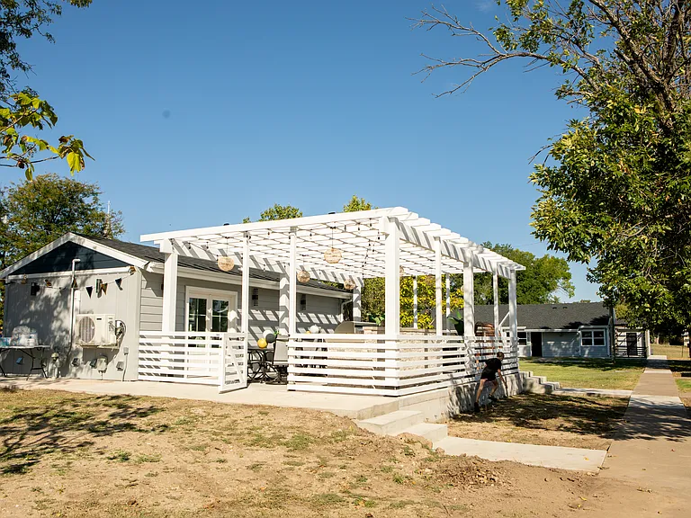 The Retreat at Paradise Valley Apartments — Photo 9