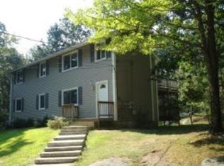 2 Gordon St, Hudson, NH 03051