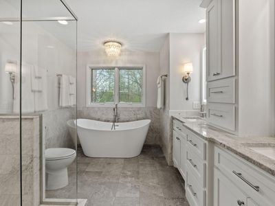 5811 Shannon Dr, Edina, MN, 55439