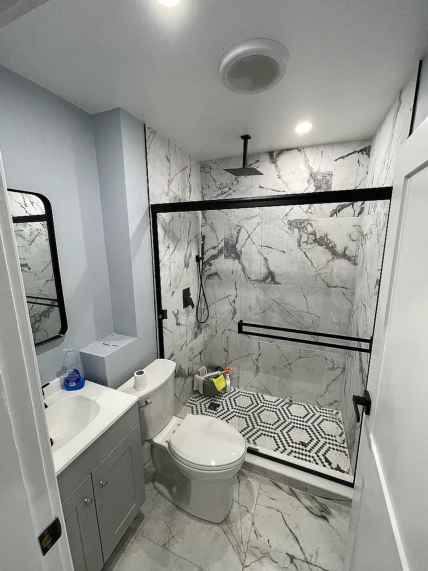 2 bed, 820 sqft, $2,800 — Photo 3
