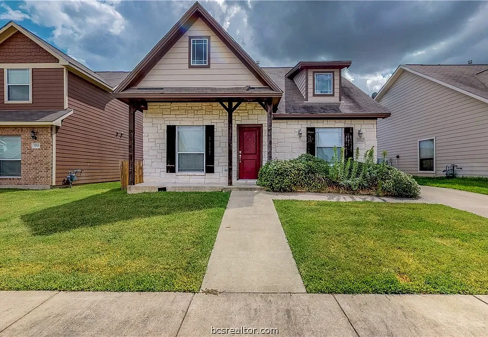 6902 Appomattox Dr
