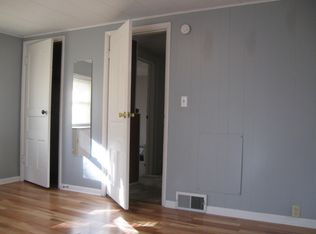 1433 Jerome St, Lansing, MI 48912