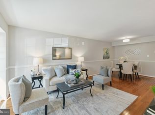 7675 Northern Oaks Ct, Springfield, VA 22153