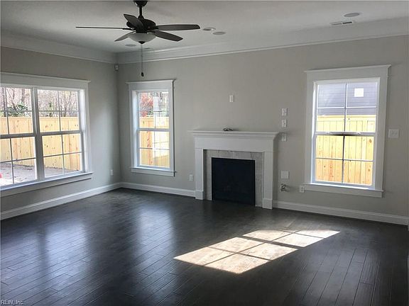 5th image of 4822 Lake Bradford Ln