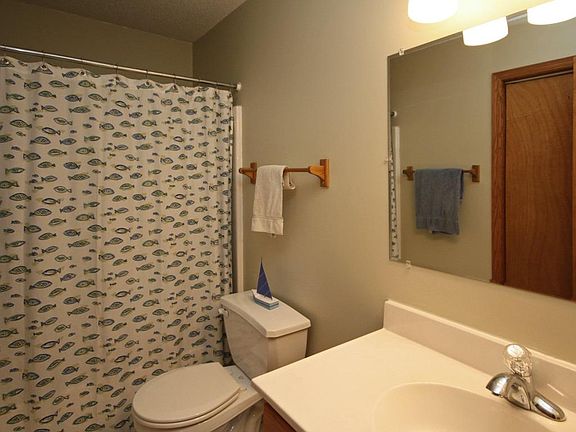 3rd image of 15171 W Shore Dr NW