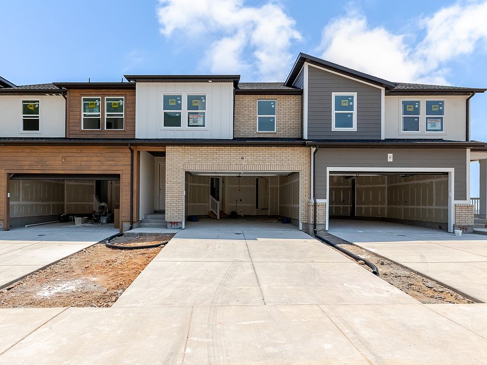 1st image of 5318 S Acacia Dr #793