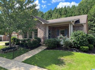 1711 Creekside Dr, Hoover, AL 35244