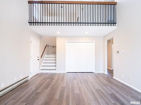 5th image of 7229 N Lakeside Ct #7229