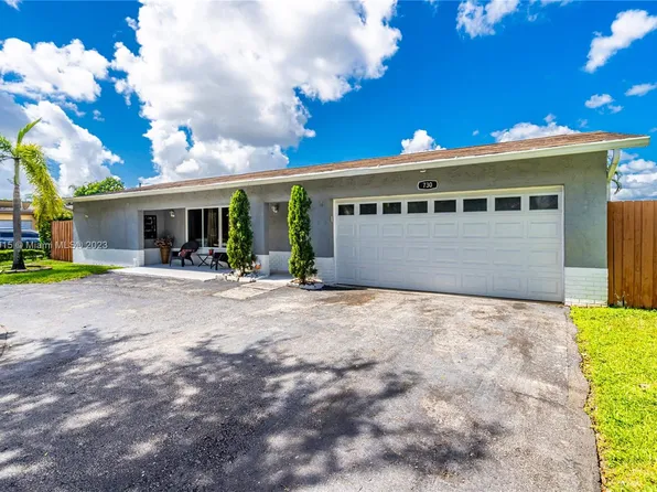 730 NW 89th Ave, Pembroke Pines, FL 33024