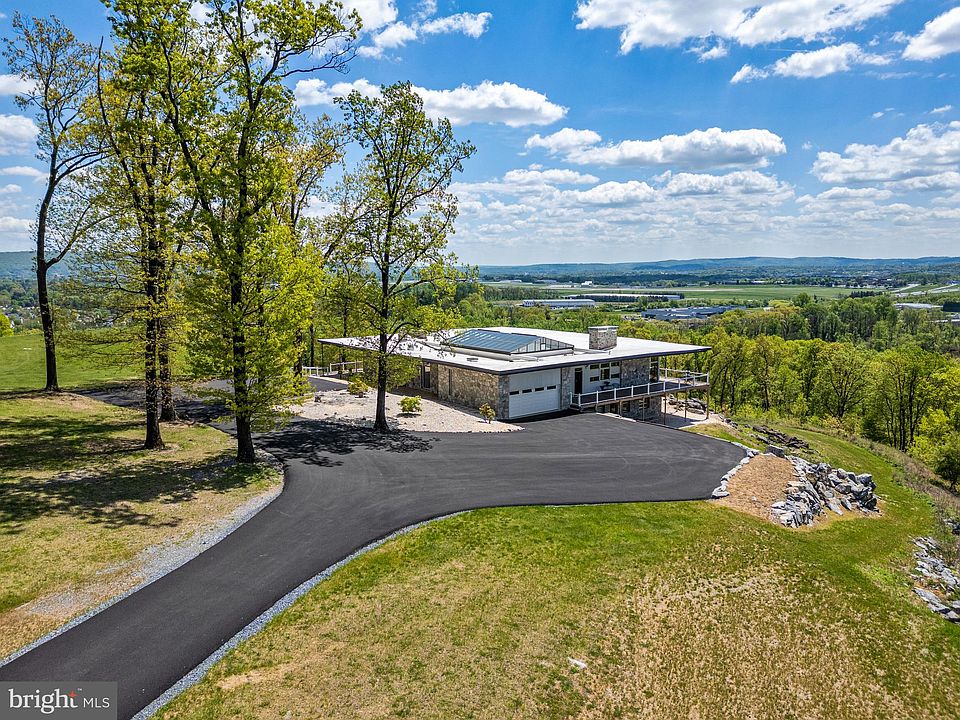 1207 W Leesport Rd, Leesport, PA 19533 Zillow