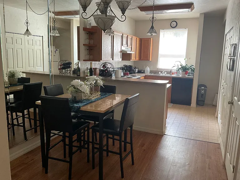 3960 SW 20th Ave #1005 — Photo 2