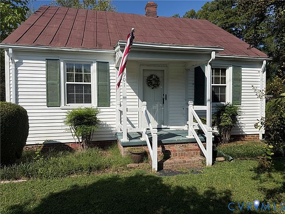 2nd image of 901 Hunterdale Rd