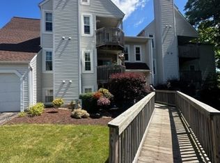 1201 W River Rd N APT C2, Elyria, OH 44035
