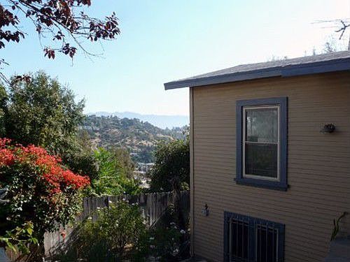4th image of 1842 Burnell Dr