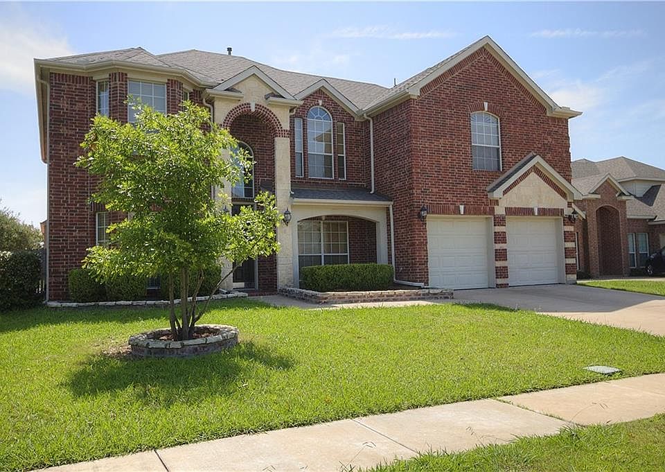 1st image of 203 Autumnwood Dr