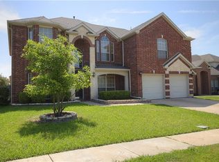 203 Autumnwood Dr, Mansfield, TX 76063