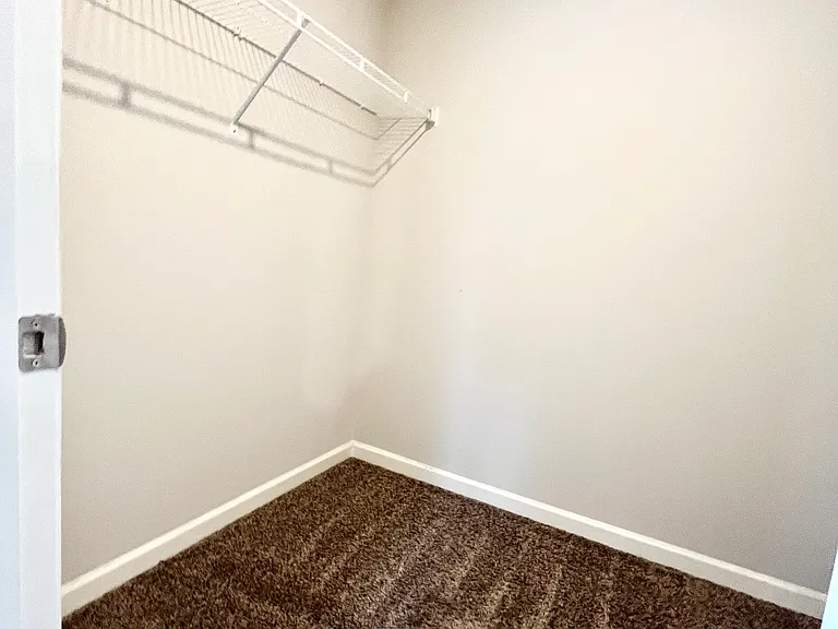 6428 Woodwell Dr S — Photo 14
