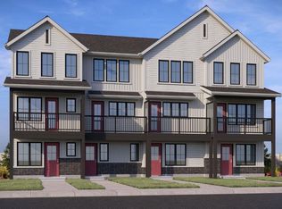 17232 4th St NW, Edmonton, AB T6T2V4