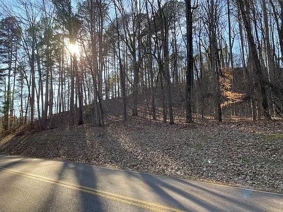 5th image of 3595 Northshore Dr