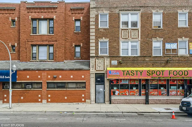 1506 E 67th St #208 — Photo 1