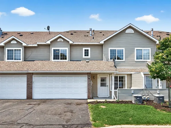10966 Bluebird St NW, Coon Rapids, MN 55433